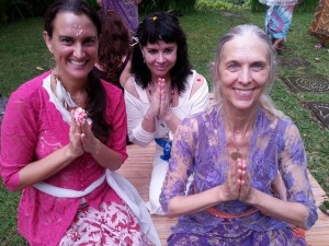 Mahara Brenna -Taoist High Priestess Training with Shashi Solluna and Minke de Vos - Bali Indonesia Mar. 2016